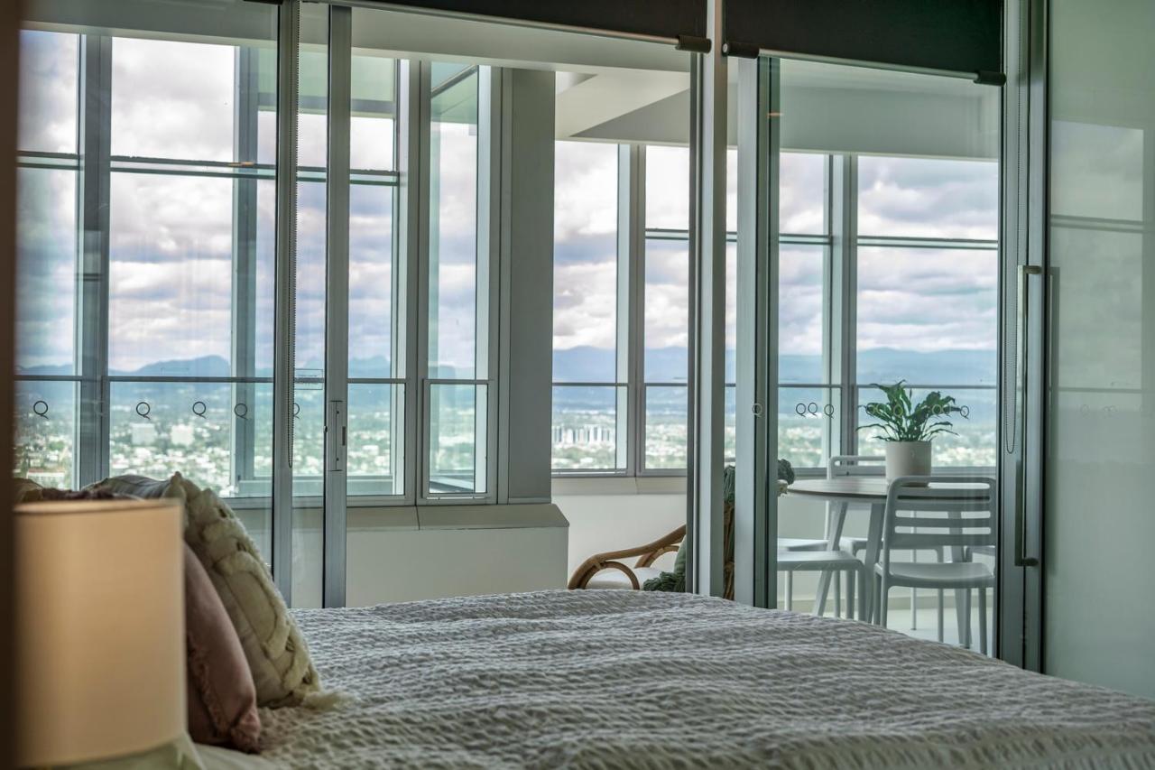 Designer Rooms At Q1 Resort - Gclr Гоулд Коуст Екстериор снимка